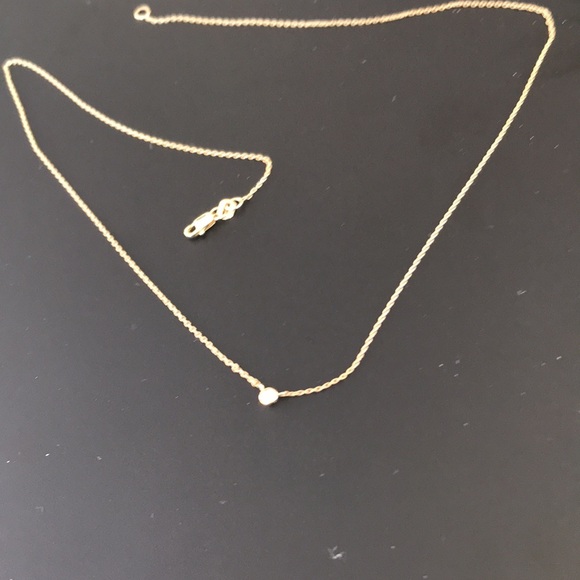 Diamond solitaire necklace - Picture 3 of 11